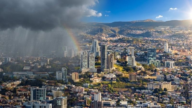 COPECO prevé lluvias vespertinas en tres regiones de Honduras pese al ambiente cálido