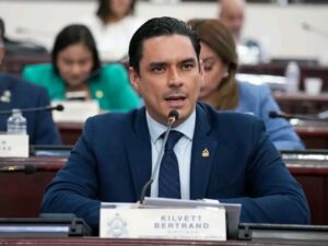 Diputado Bertrand denuncia pagos de hasta 10,000 dólares por ingreso de ciudadanos chinos a Honduras