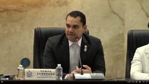 Presidente del Congreso presenta anteproyecto para reformar 20 artículos de la Ley Electoral