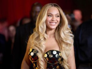 Beyoncé publica la edición del 20.º aniversario de 'B'DAY' con canciones en español y homenajes