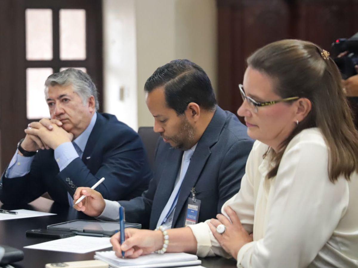 CNL y BID presentan avances para mejorar la logística en Honduras