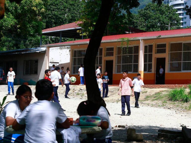 Directora del Dionisio de Herrera subraya impacto del programa Mente Sana en estudiantes y familias
