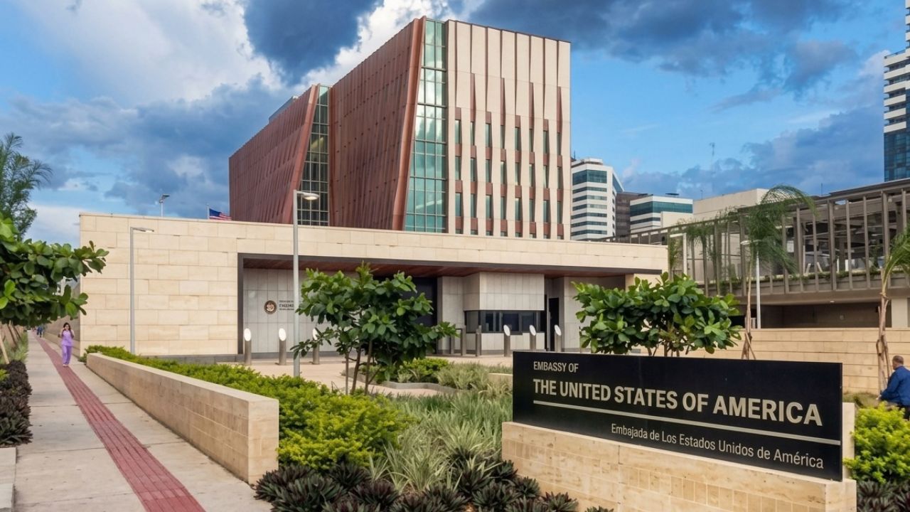 Embajada de EE. UU. en Tegucigalpa abre vacante para asistente consular rotativo